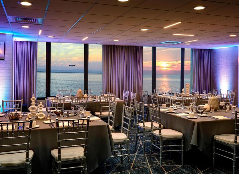 Banquet hall Photo