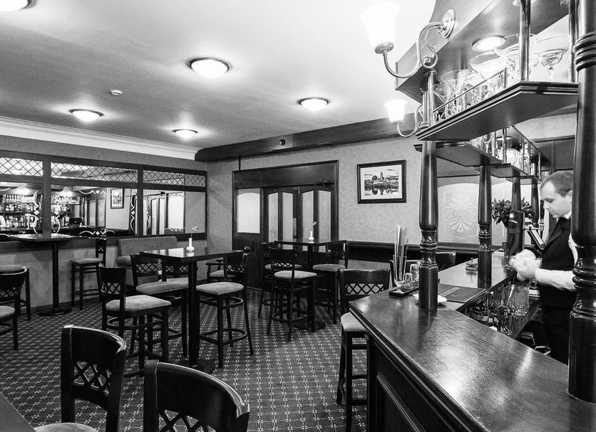 Bar Photo