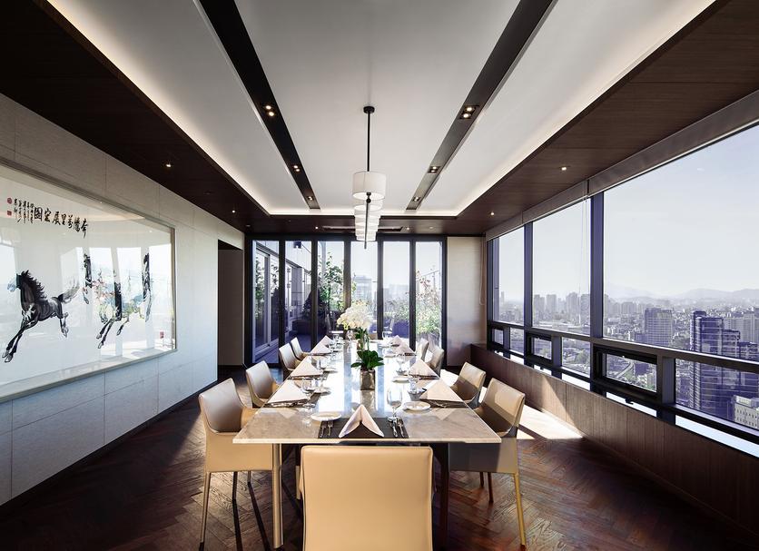 Dining room Photo
