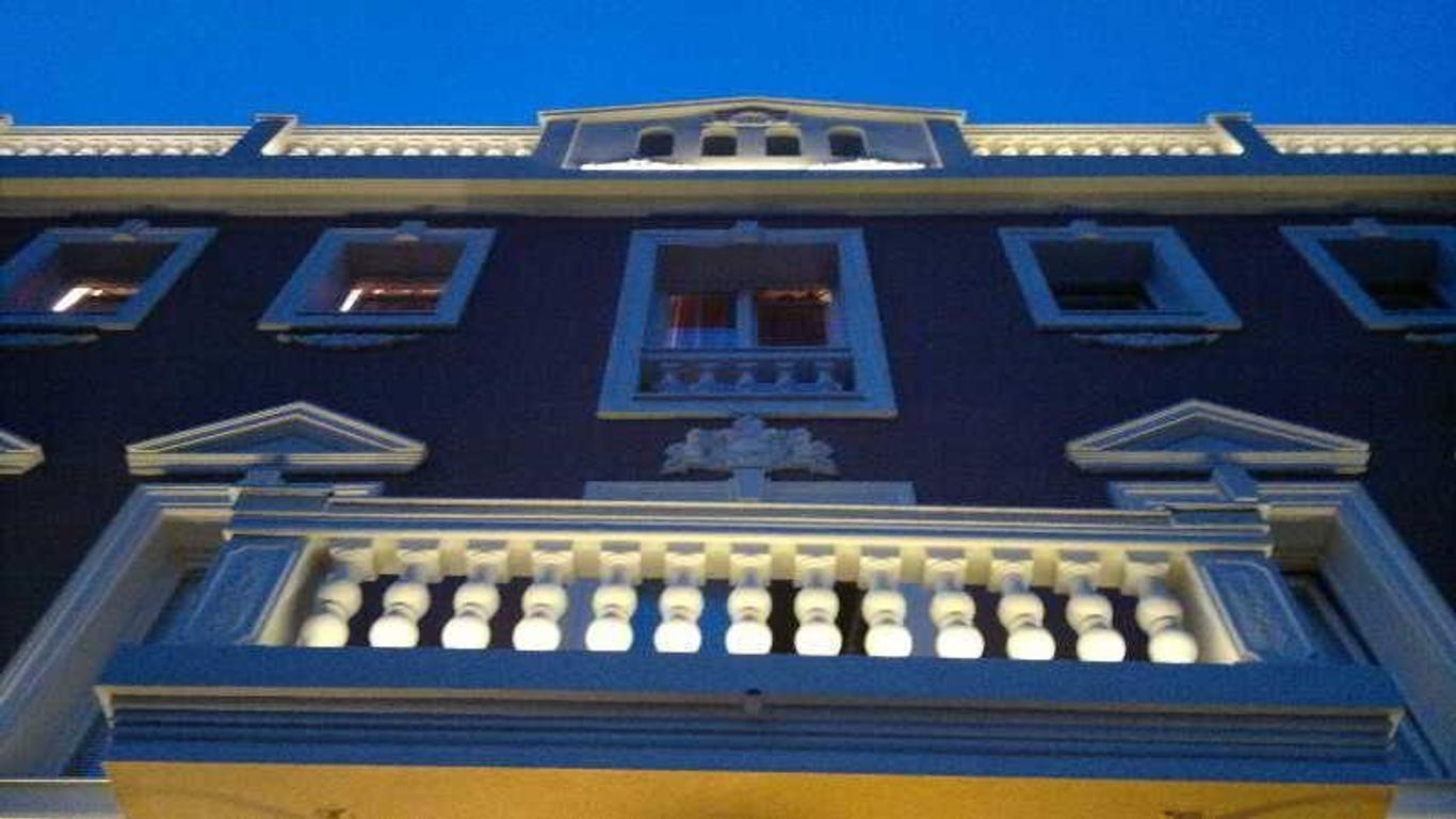 Shangri La Mansion