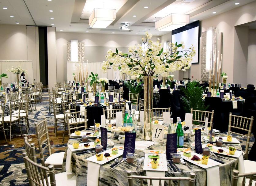 Banquet hall Photo