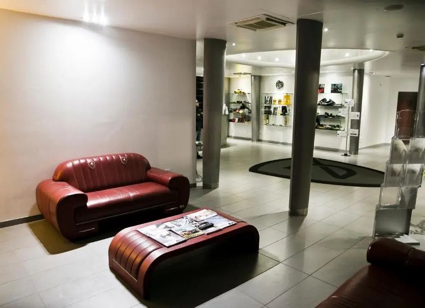 Lobby Photo