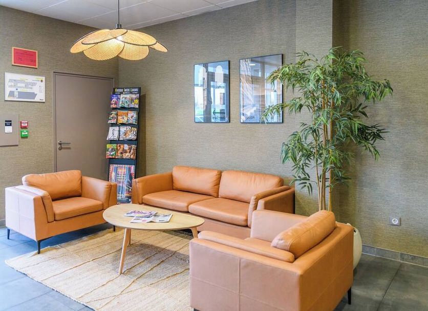 Lounge Photo