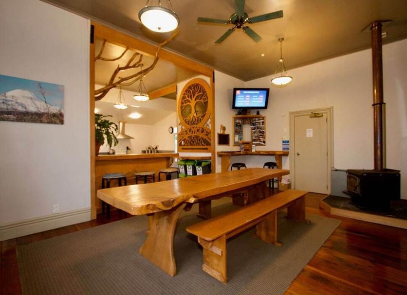 Dining room Photo