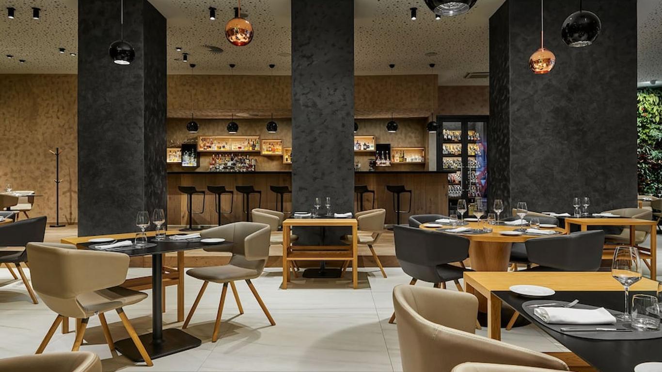 Hotel Passage