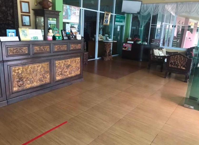 Front desk Photo