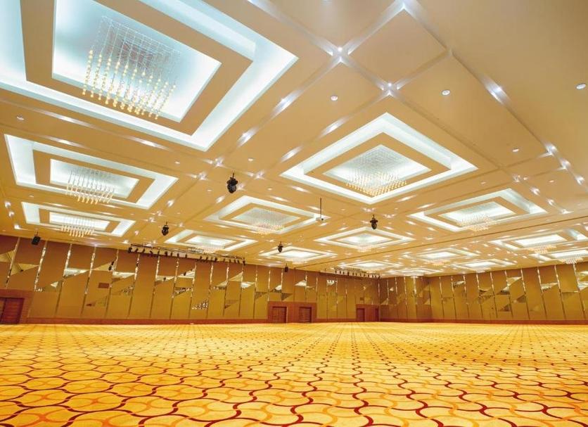 Banquet hall Photo