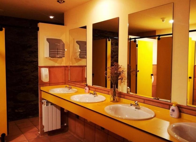 Bathroom Photo