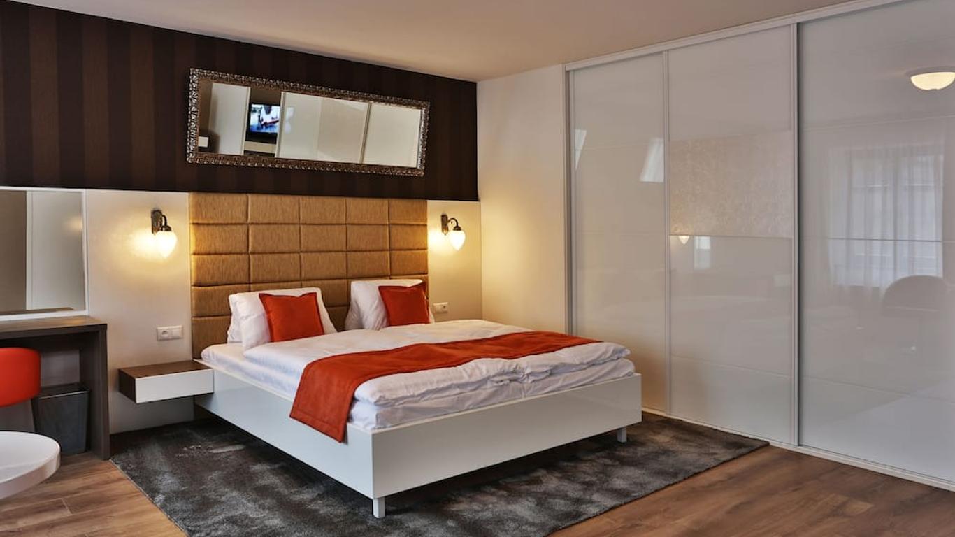 VIP Apartments