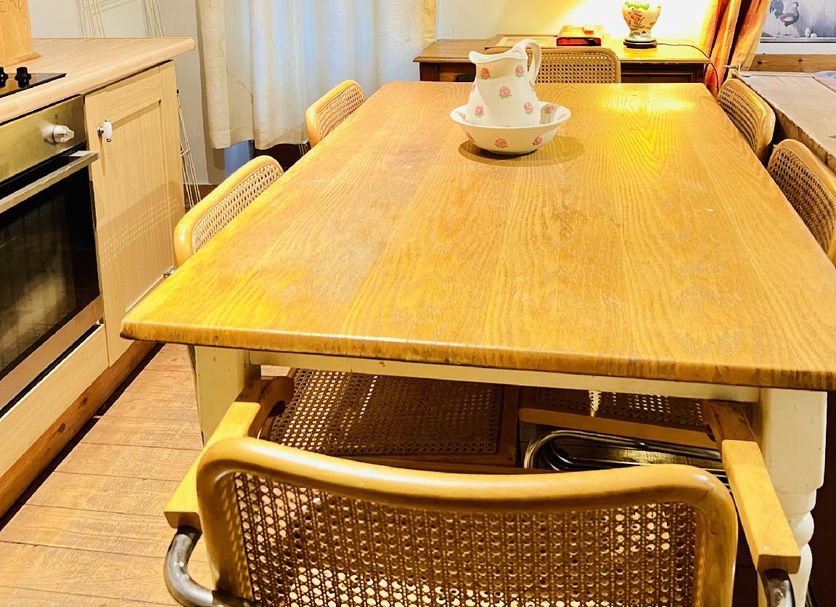 Dining room Photo