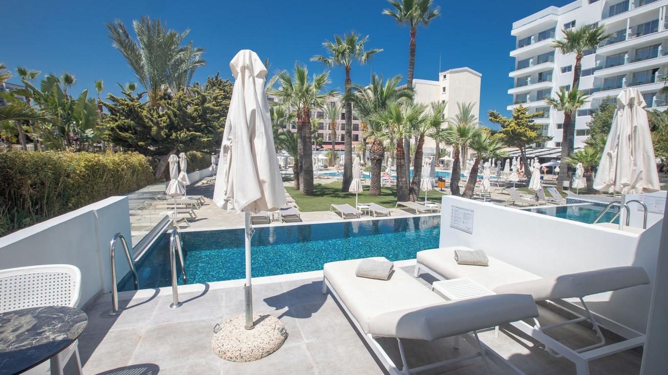 Bohemian Gardens Hotel