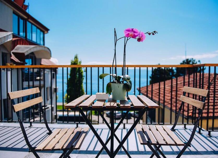 Balcony Photo