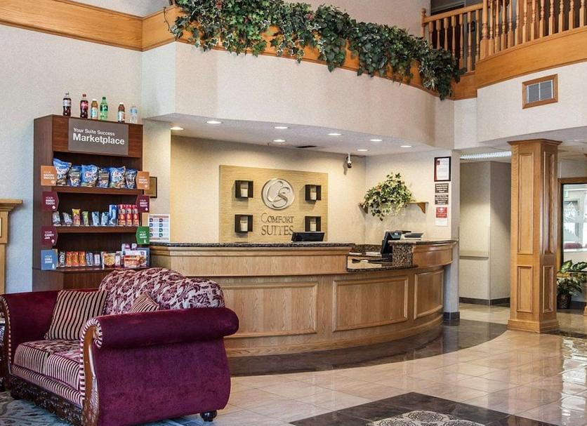 Front desk Photo