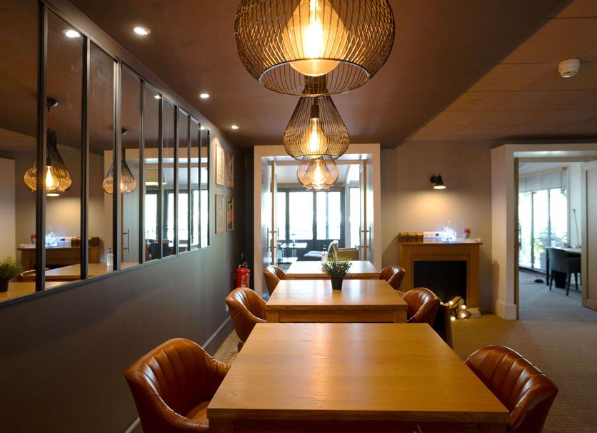Dining room Photo