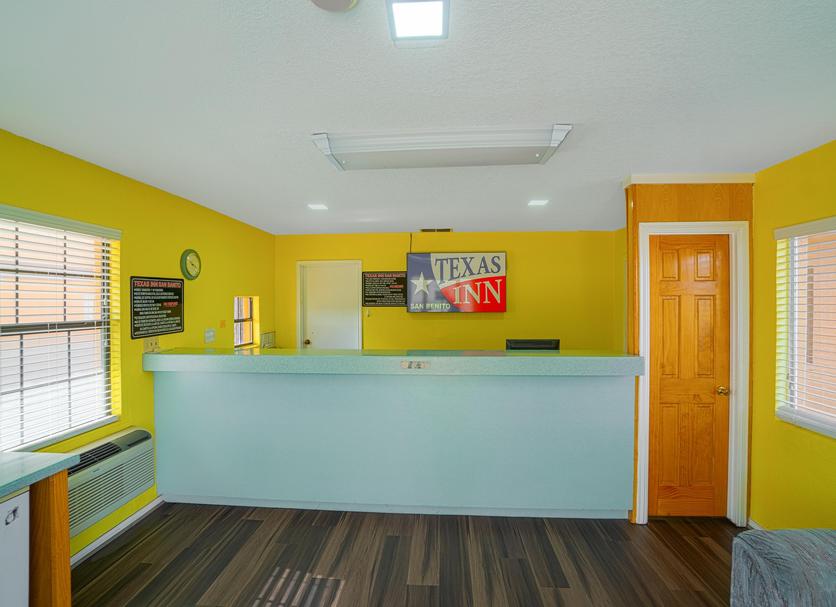 Front desk Photo