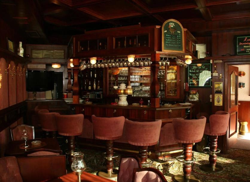 Bar Photo