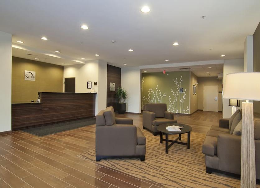 Front desk Photo