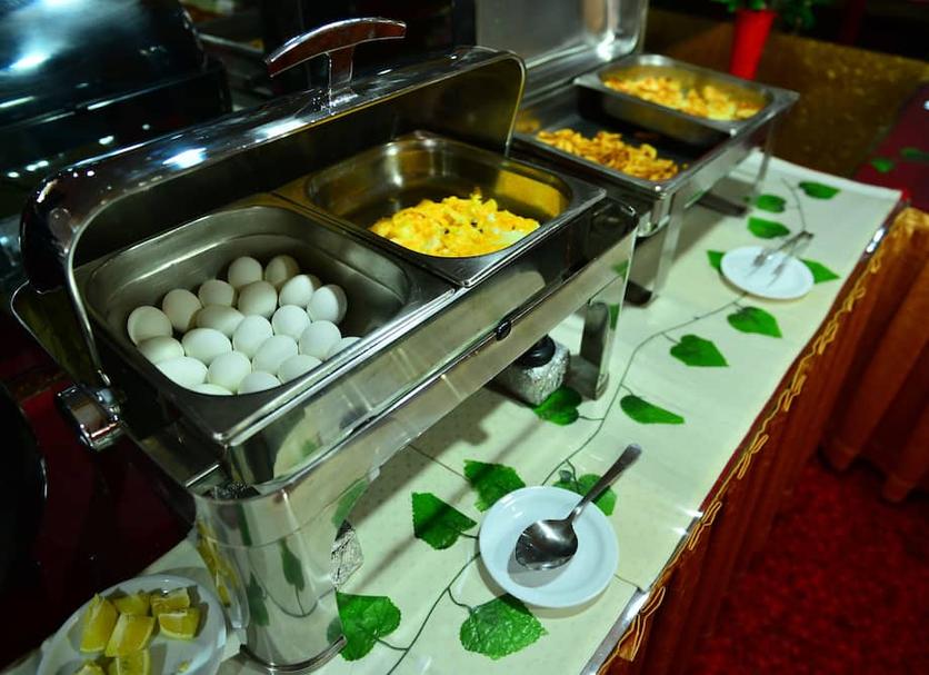 Buffet Photo