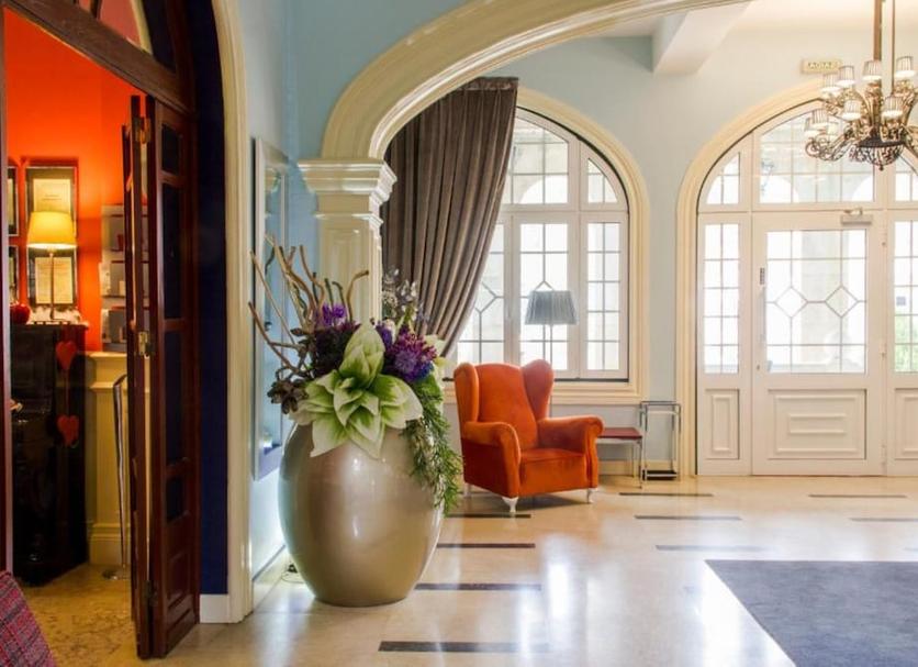 Lobby Photo