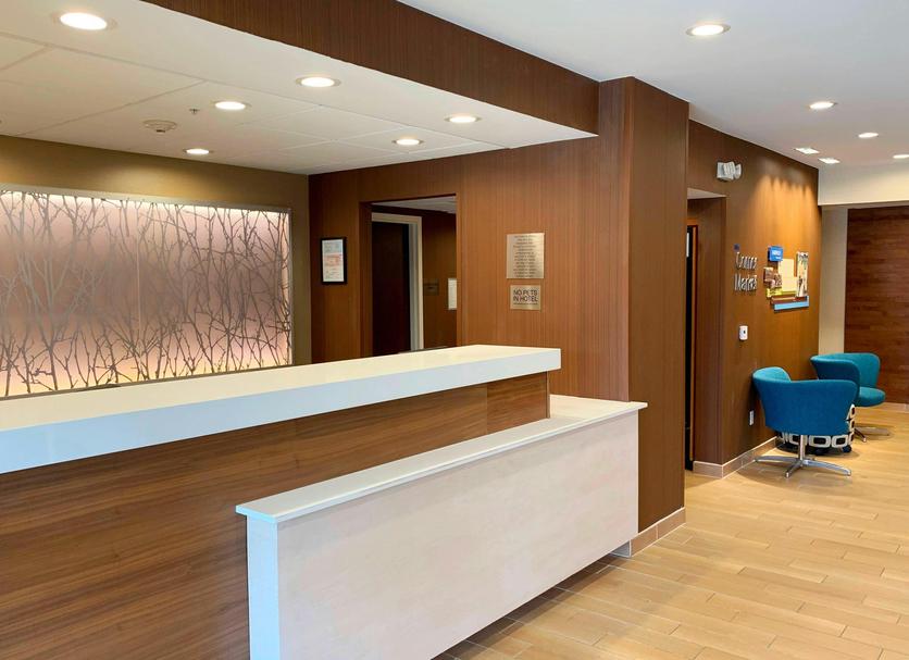 Front desk Photo