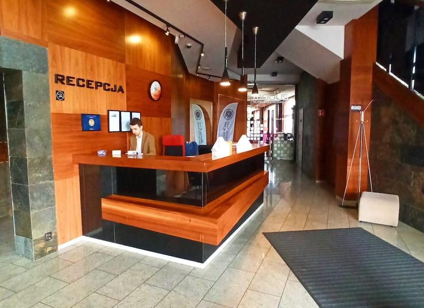 Front desk Photo