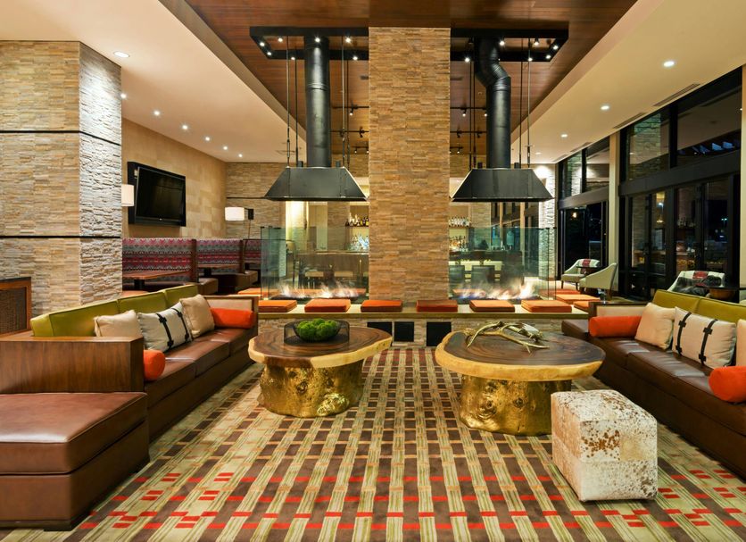 Lounge Photo