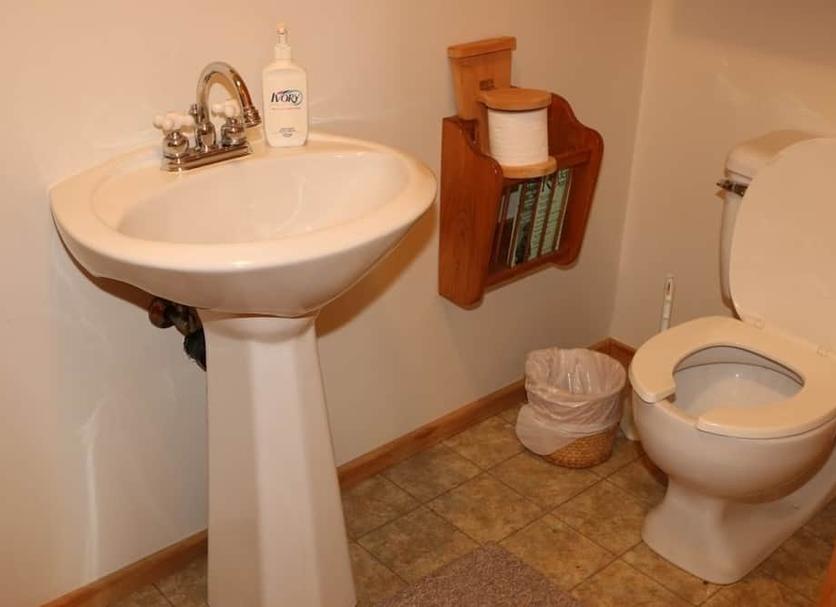 Bathroom Photo