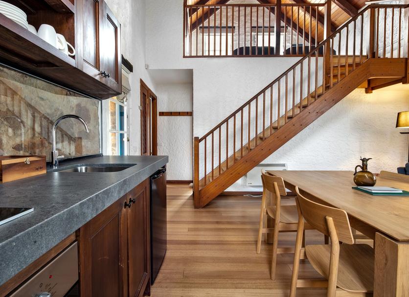 Kitchen Photo
