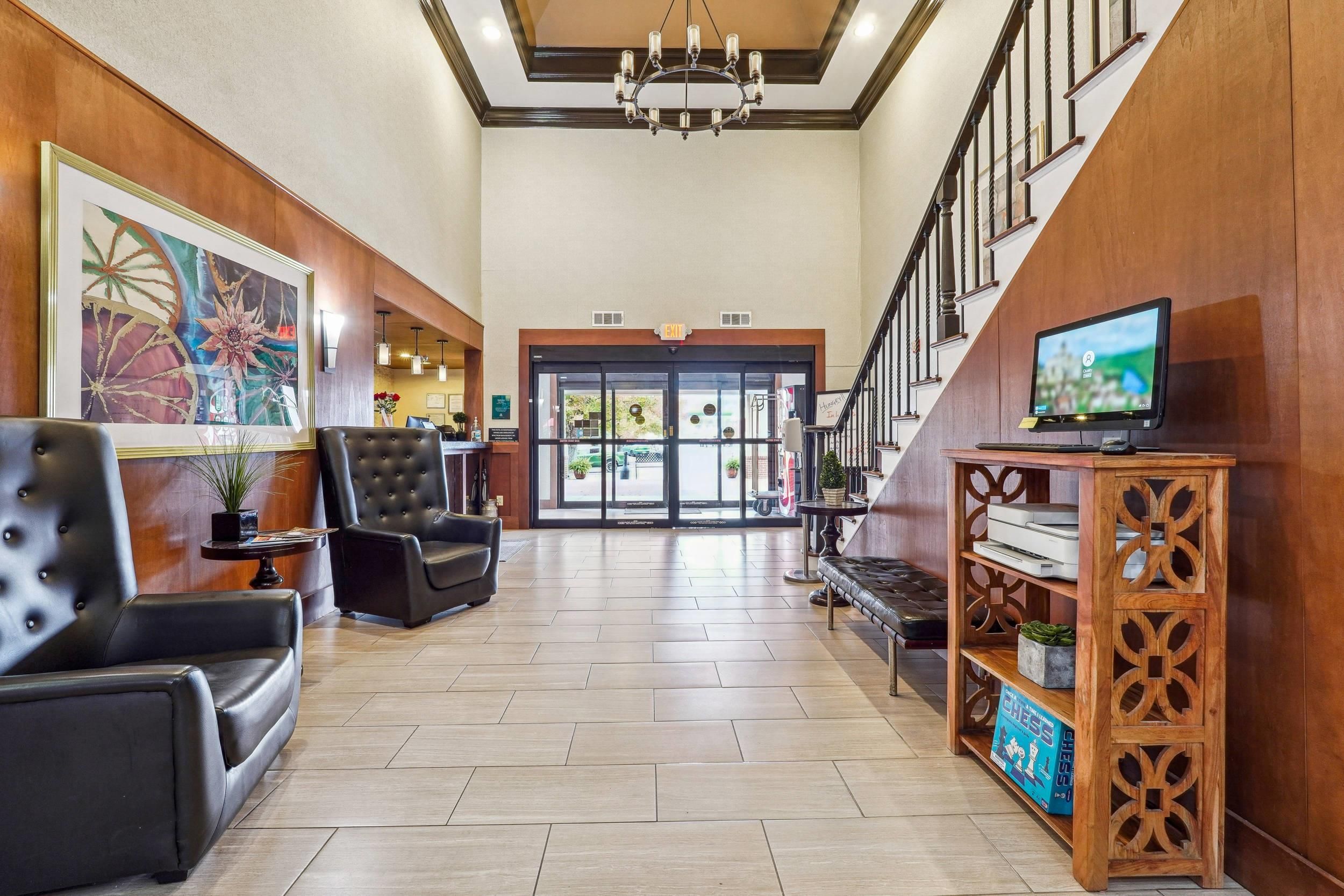 Lobby Photo