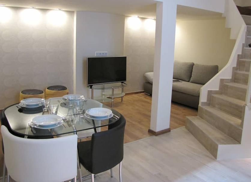 Dining room Photo