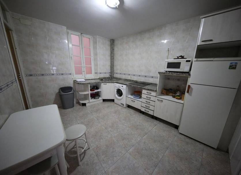 Kitchen Photo
