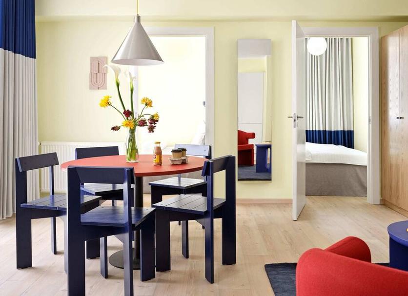 Dining room Photo