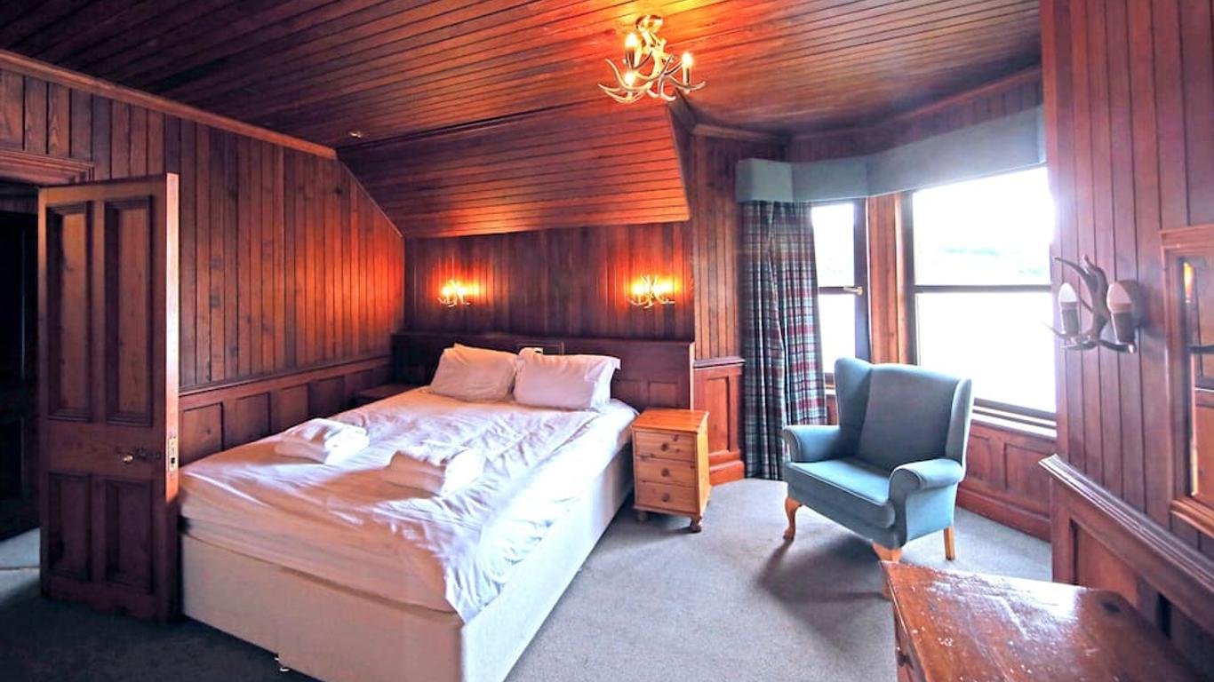 Loch Rannoch Highland Club