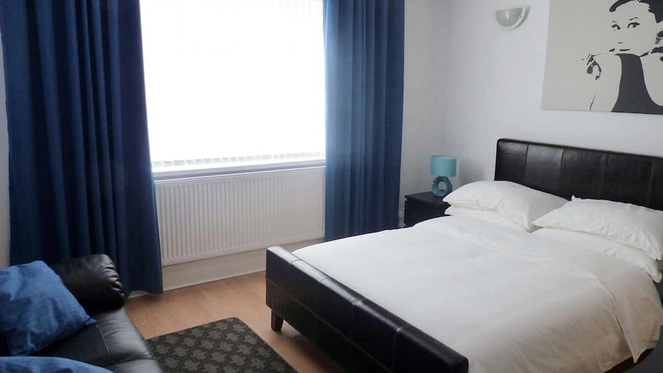 3 Luxury En-suite Bedrooms