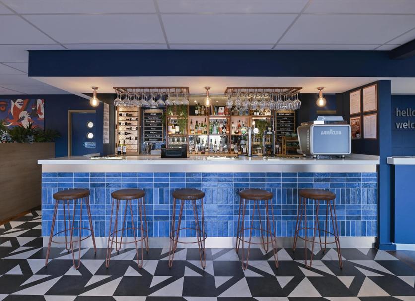 Bar Photo