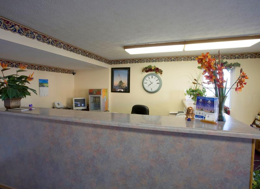 Front desk Photo