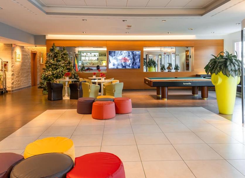 Lobby Photo