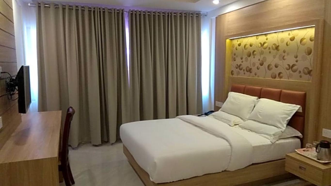 Alleppey Prince Hotel