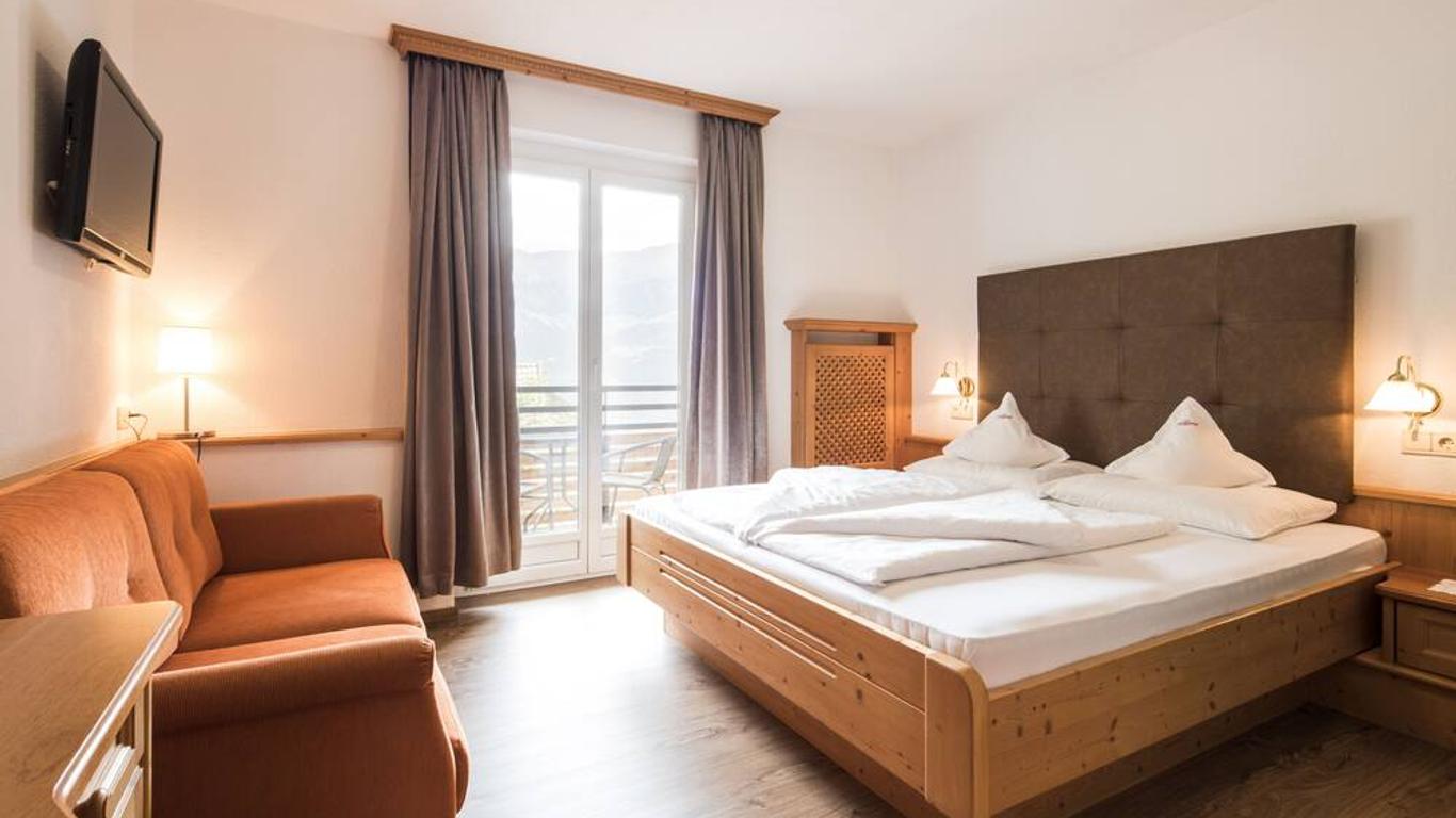 Hotel Burgaunerhof