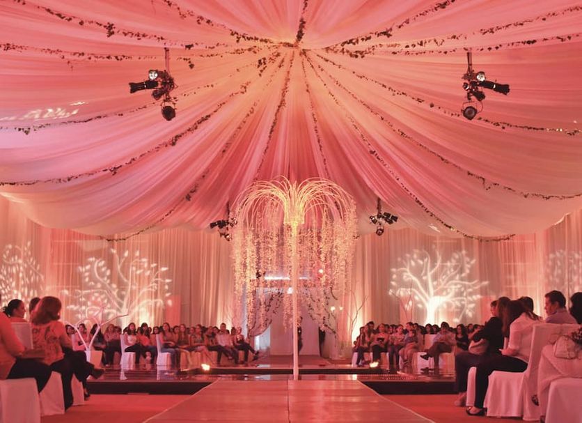Banquet hall Photo