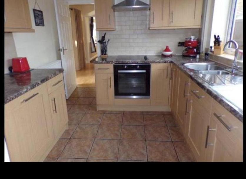 Kitchen Photo