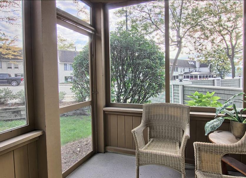 Balcony Photo