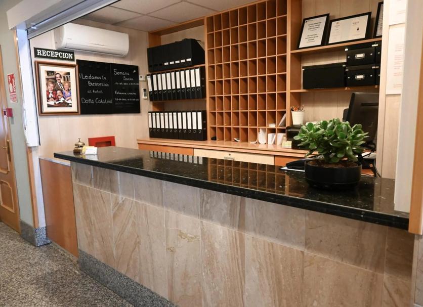Front desk Photo