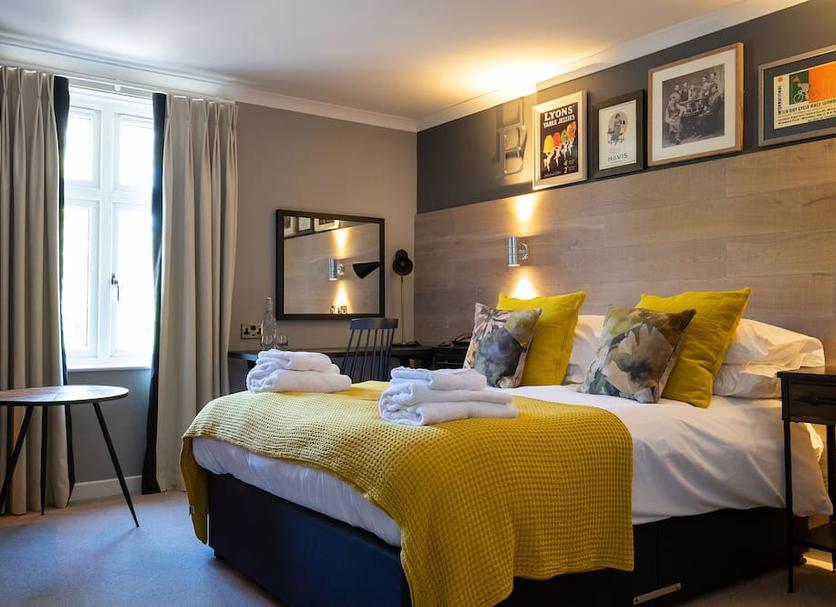 Bedroom Photo