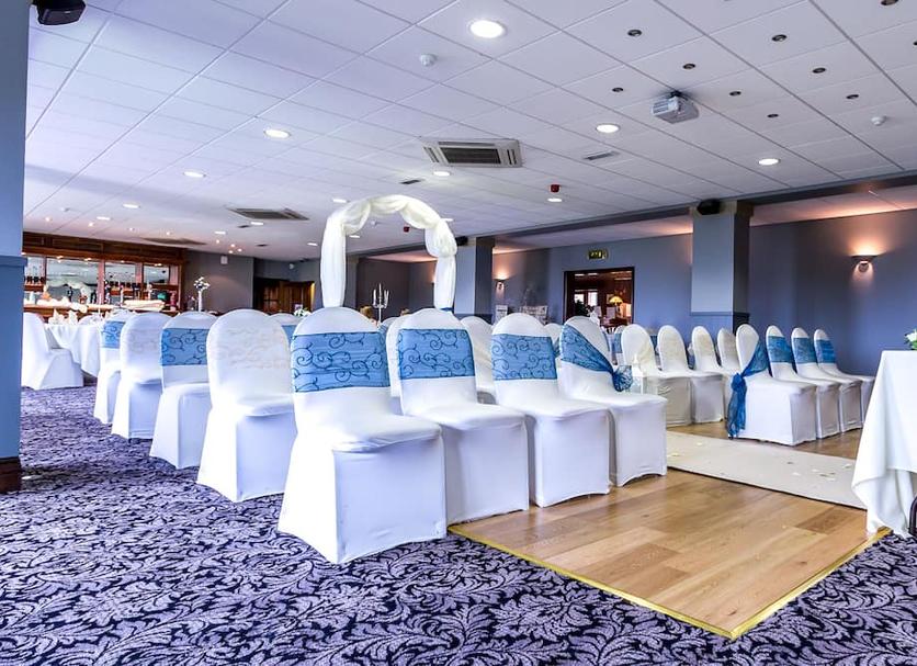 Banquet hall Photo