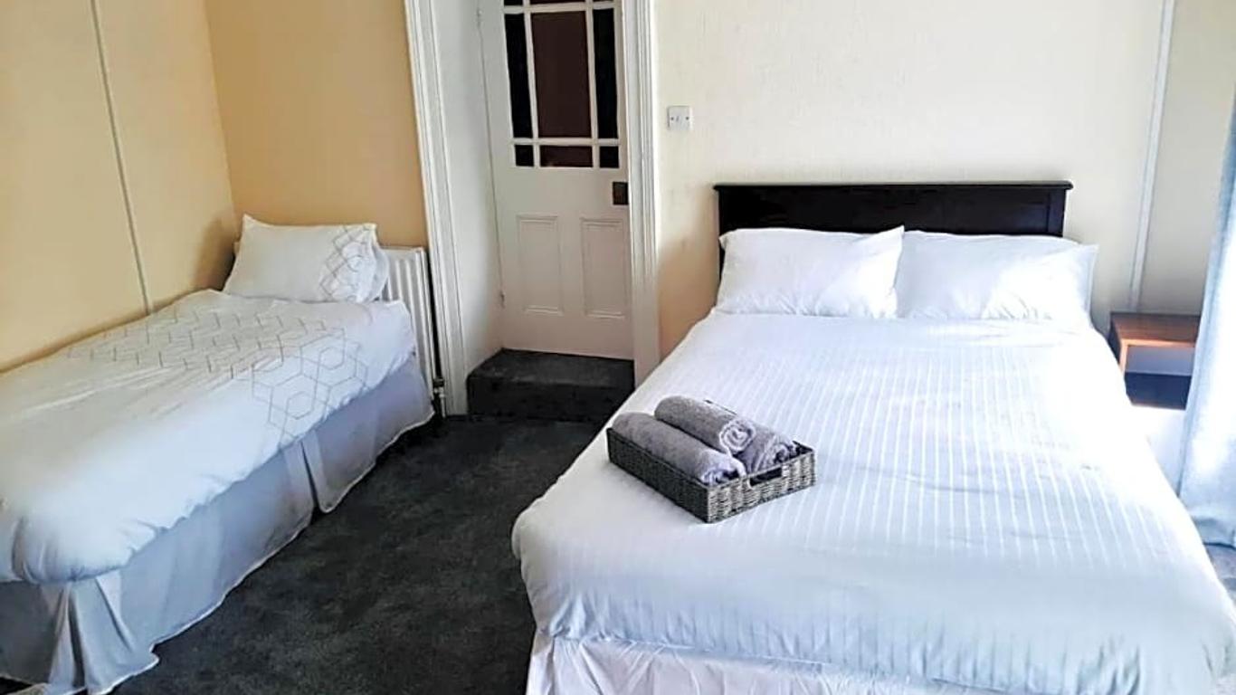 Railway Bar Accommodation