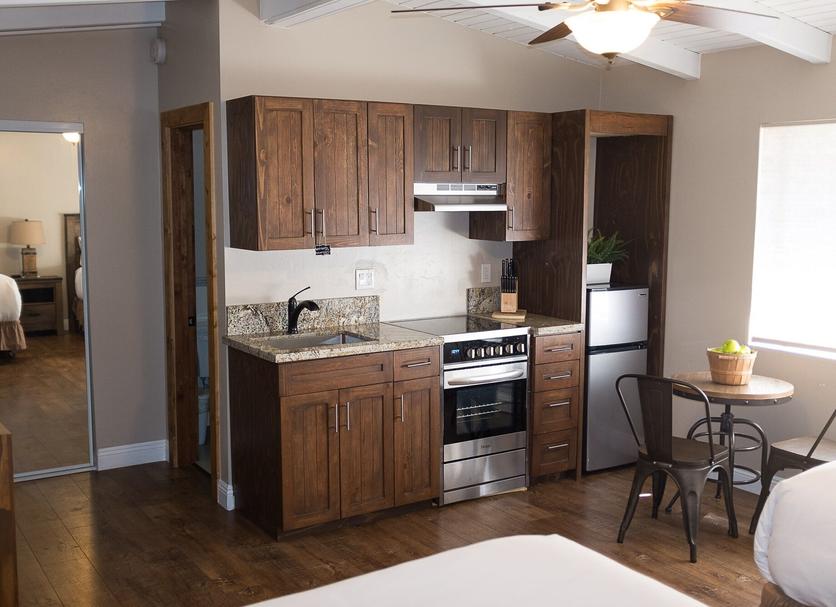 Kitchen Photo