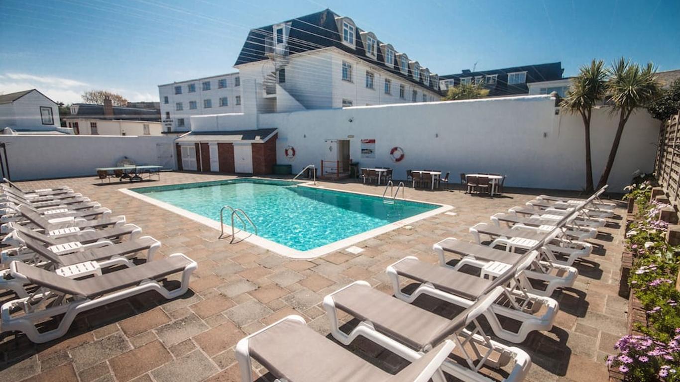 Norfolk Hotel