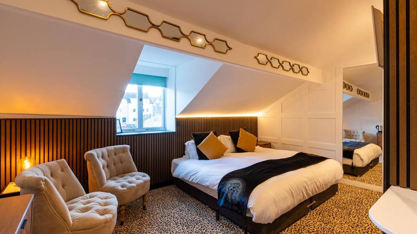 Holly Lodge Guest House with FREE off site health club