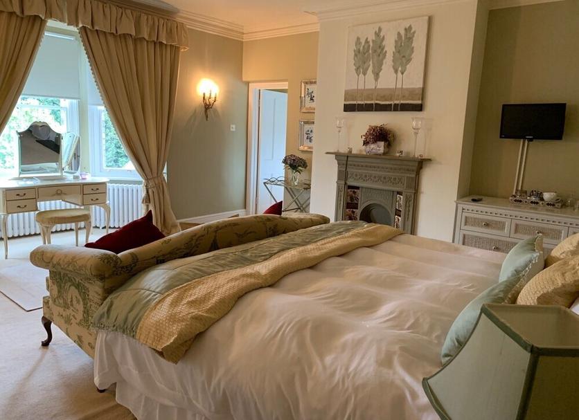 Bedroom Photo